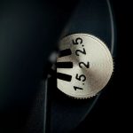 Pro-Ject T2 W analóg lemezjátszó Sumiko Rainier hangszedővel - dió