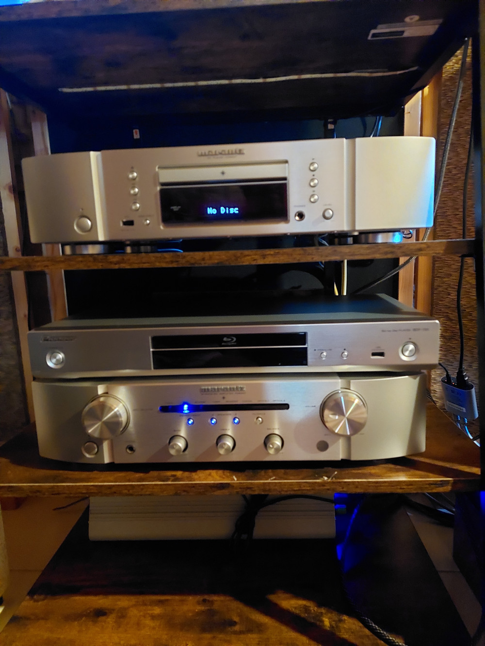 Marantz CD6007 CD lejátszó - pezsgő
